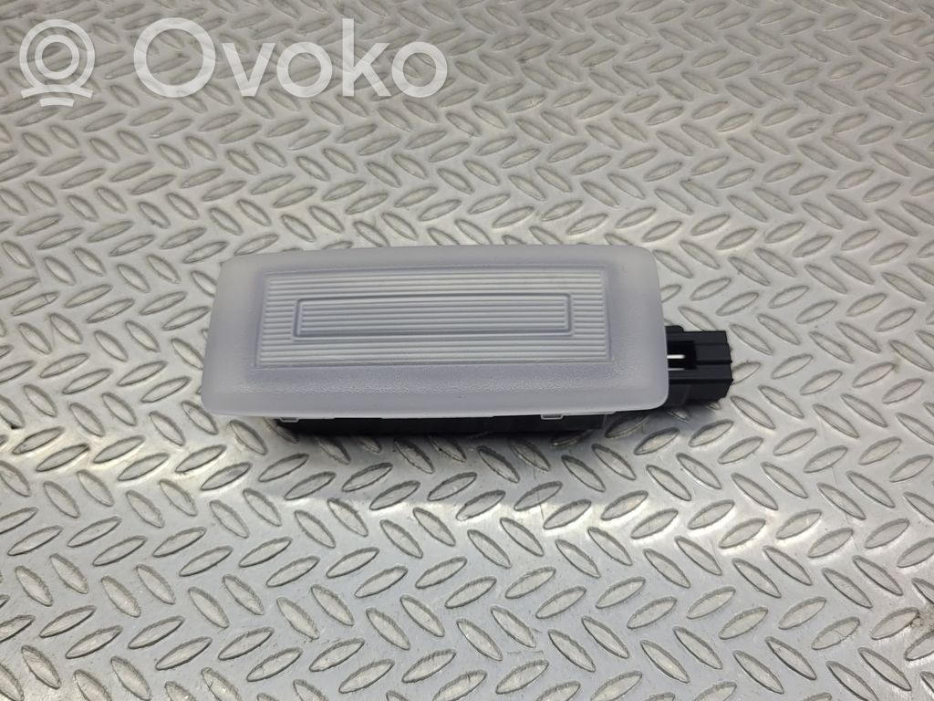 Volkswagen Taigo Другой фонарь салона 