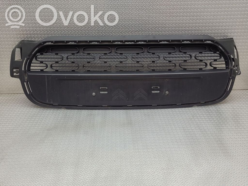 Citroen C3 Etupuskurin alempi jäähdytinsäleikkö 