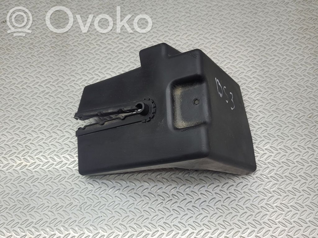 DS Automobiles 3 Crossback Other engine bay part 
