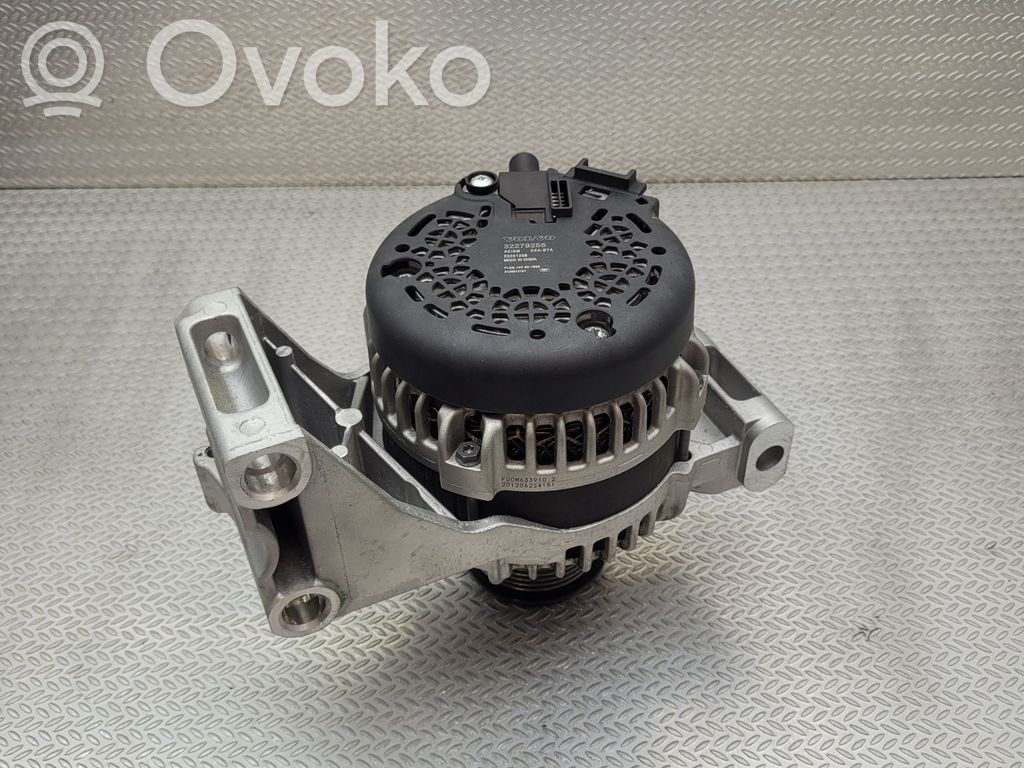 Volvo XC40 Ģenerators 