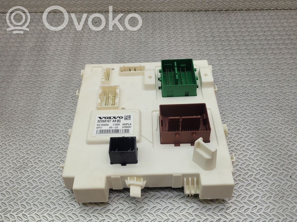 Volvo XC40 Other control units/modules 
