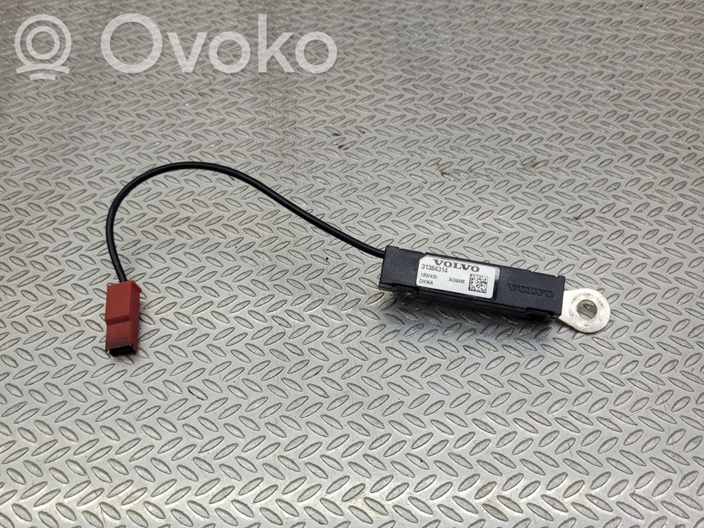 Volvo S90, V90 Antenos stiprintuvas 