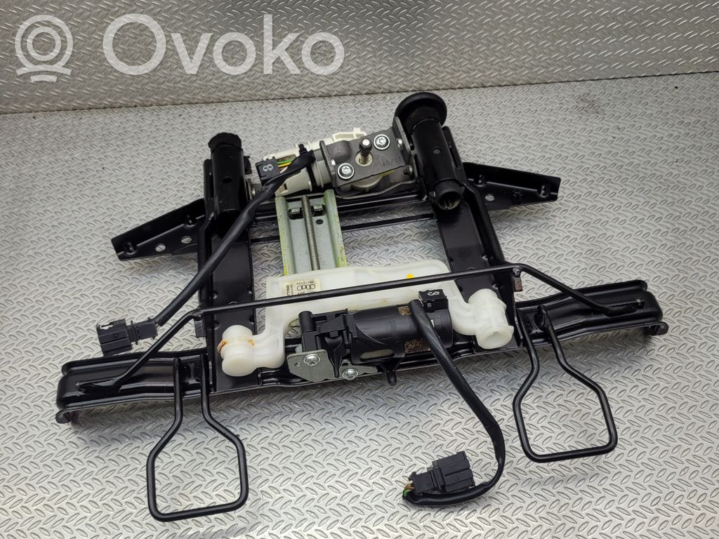 Audi A8 S8 D4 4H Silniczek regulacji fotela 