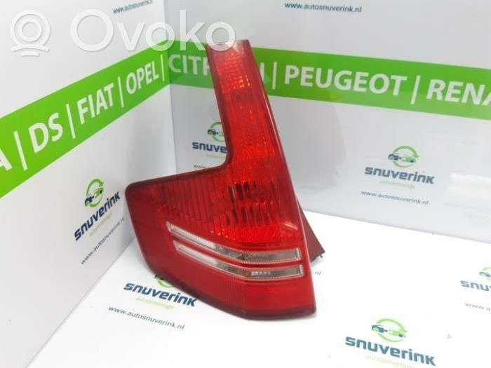 Citroen C4 I Aizmugurējais lukturis virsbūvē 