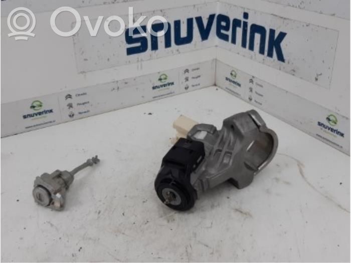 Peugeot 108 Komputer / Sterownik ECU i komplet kluczy 