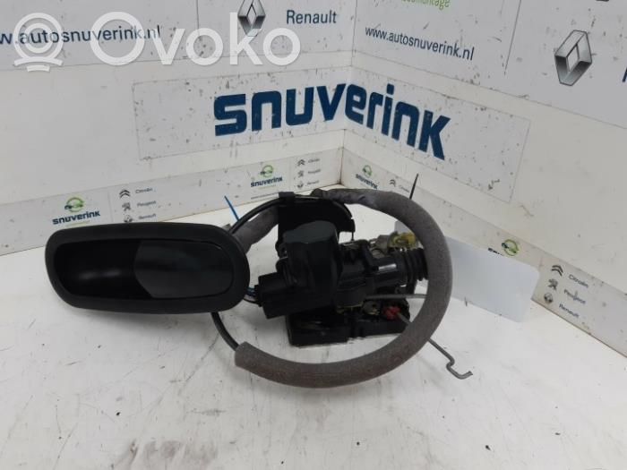 Microcar Due First Priekšpusē slēdzene 