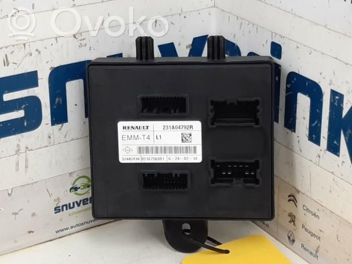 Renault Clio IV Central body control module 