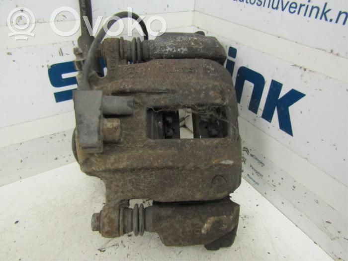 Zacisk hamulcowy przedni   1684200383