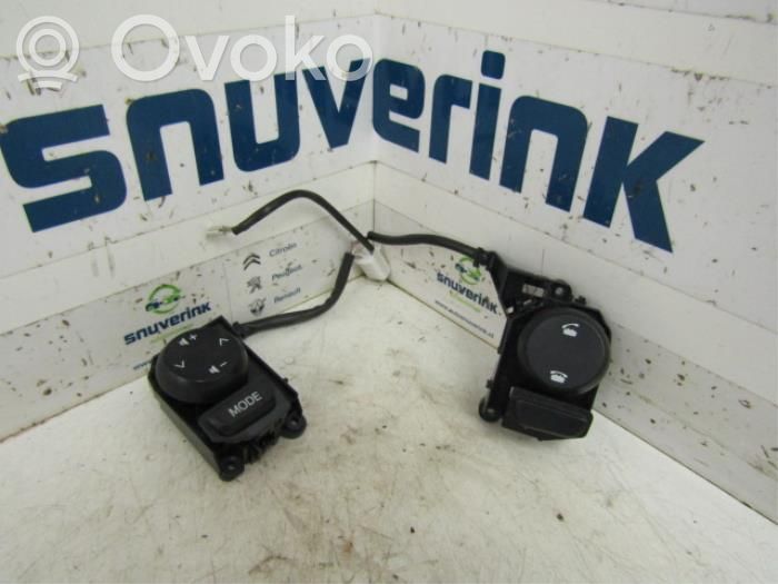 Citroen C1 Boutons / interrupteurs volant 
