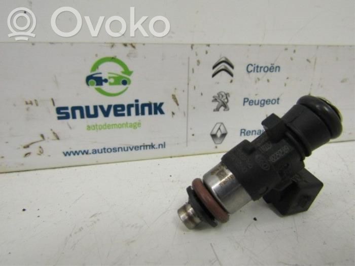 Renault Twingo II Inyector de combustible 