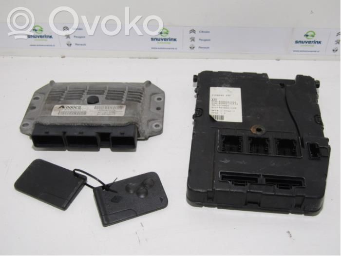 Renault Megane II Sterownik / Moduł ECU 