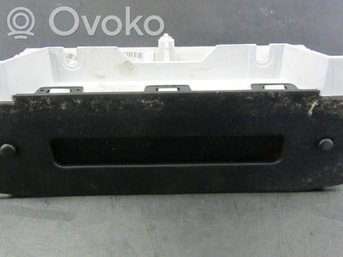 Peugeot 206 Screen/display/small screen 