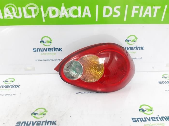 Toyota Aygo AB10 Lampa tylna 