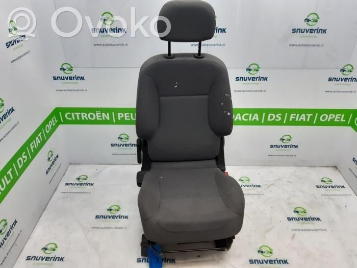Peugeot Partner Etumatkustajan istuin 