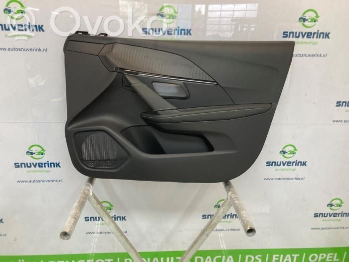 Peugeot 208 II Boczki / Poszycie drzwi przednich 