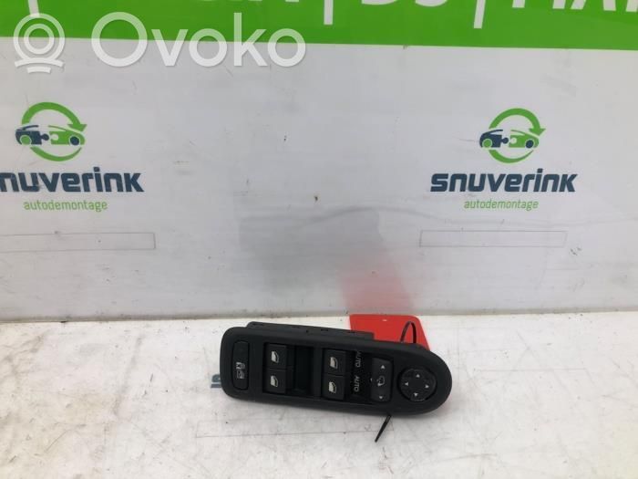 Electric window control switch   6490AZ,00006490AZ,30170269,96652236XT,F202062829