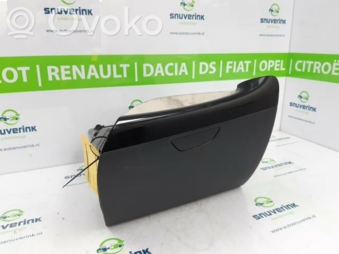 Renault Captur Daiktadėžės (bordačioko) komplektas 
