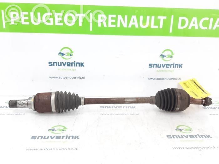 Renault Clio III Etuvetoakseli 
