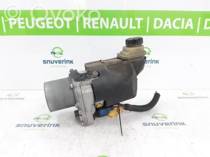 Renault Laguna III Pompă servodirecție 