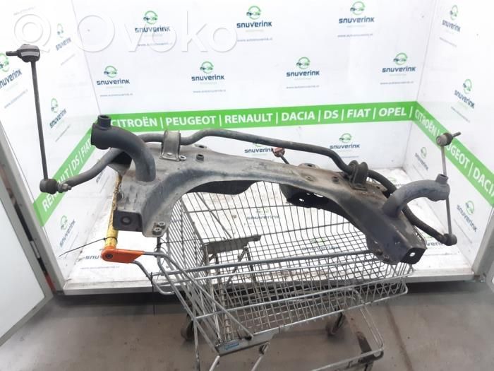 Opel Combo D Priekšējais šķērsnis 