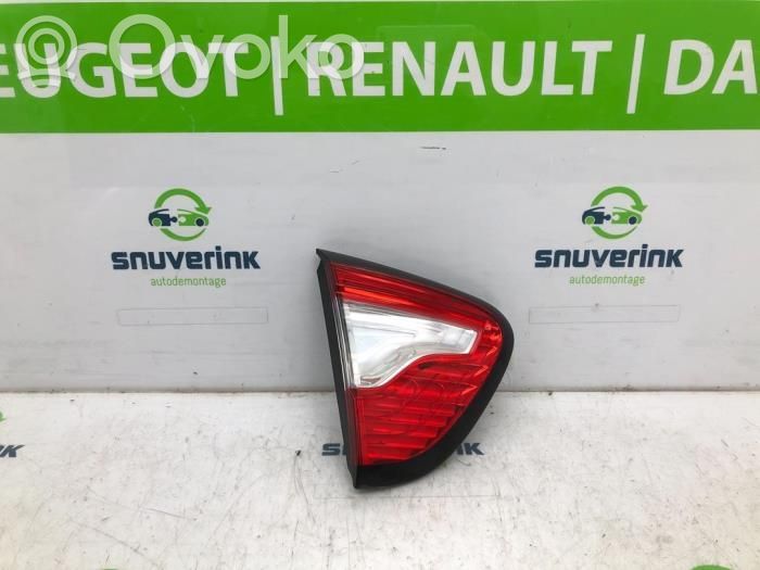 Renault Captur Lampă spate în caroserie 