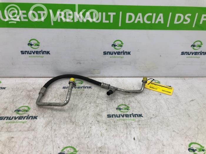 Renault Twingo II Ilmastointilaitteen putki (A/C) 