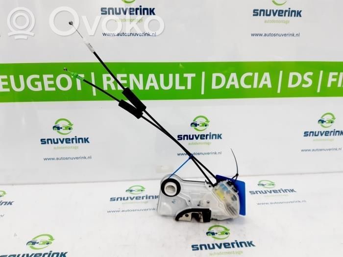 Peugeot 108 Zamek drzwi przednich 