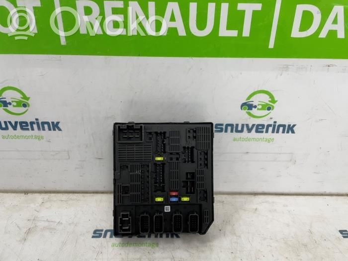 Renault Fluence Fuse box set 