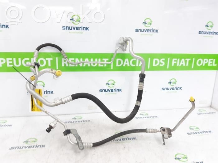 Ilmastointilaitteen putki (A/C)   50512736