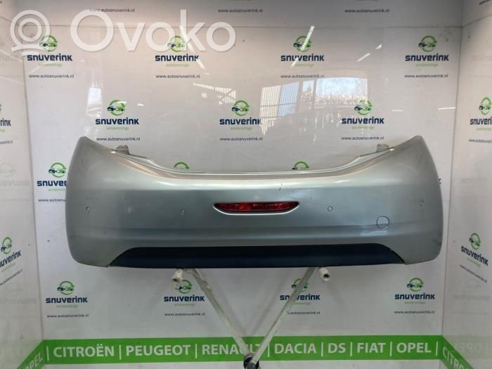 Peugeot 208 I Parachoques 