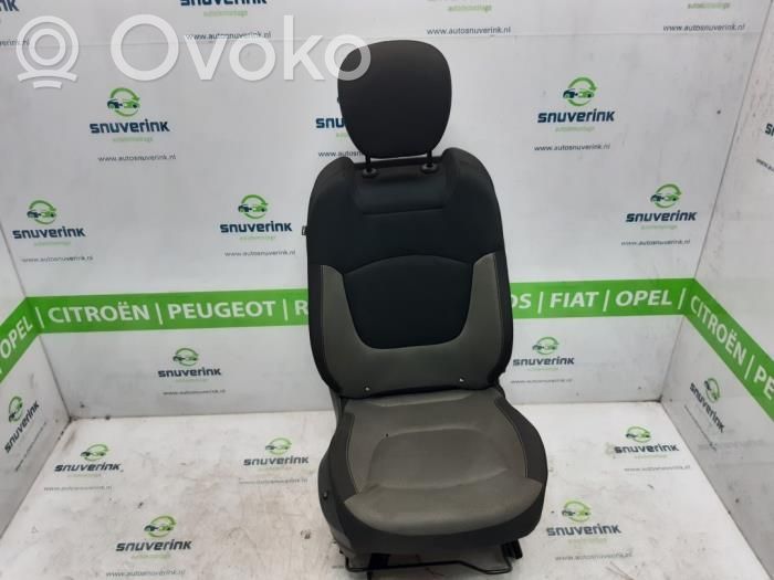 Renault Captur Etumatkustajan istuin 