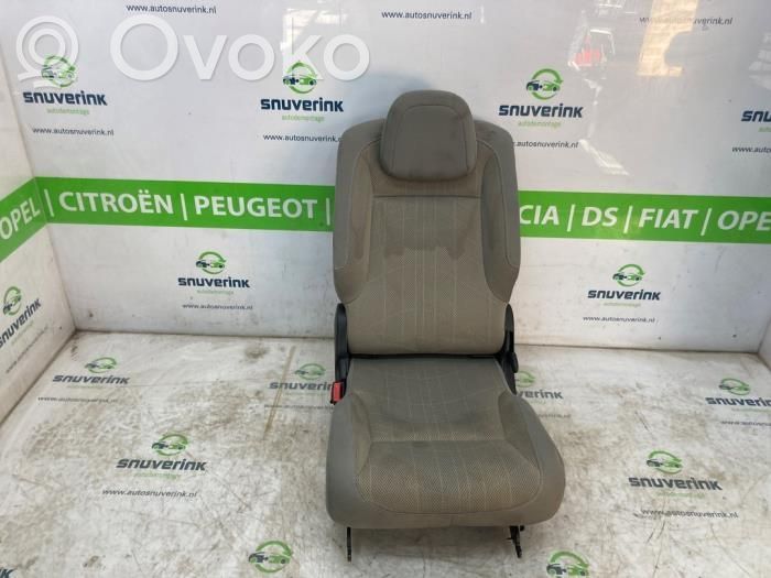 Peugeot Partner Takaistuin 