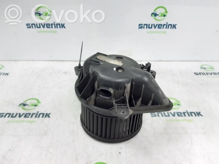 Opel Vivaro Ventola riscaldamento/ventilatore abitacolo 