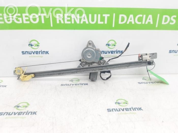 Opel Vivaro Regulador de ventanilla eléctrico de puerta delantera 
