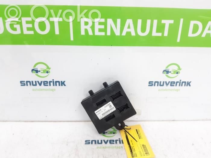 Renault Twingo III Sterowania klimatyzacji / Ogrzewania 