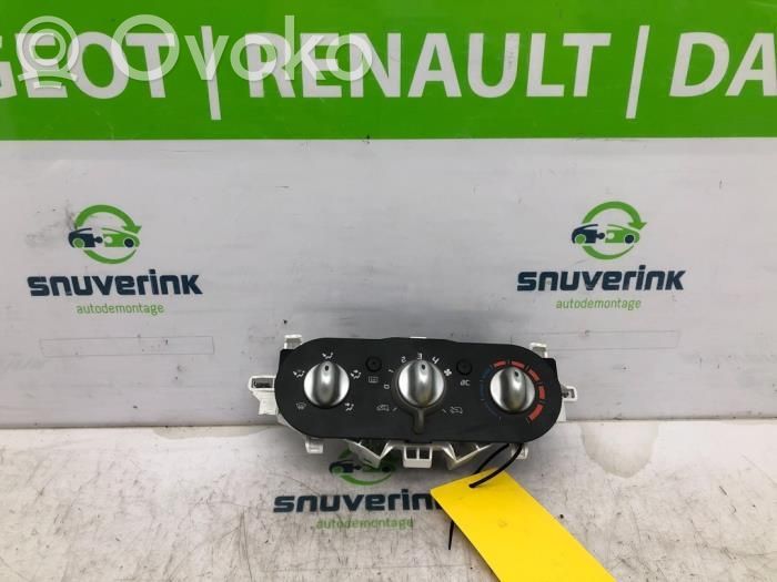 Renault Twingo II Climate control unit 