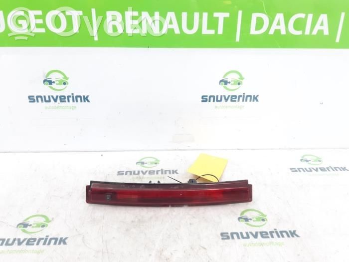 Renault Clio IV Lampă frână centrală 