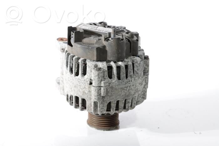 Renault Clio IV Generator/alternator 