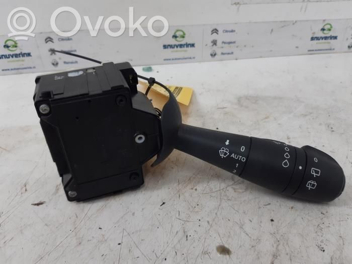 Renault Captur Palanca de control del limpiaparabrisas 