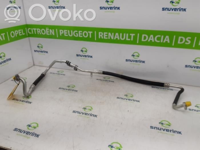 Renault Captur Ilmastointilaitteen putki (A/C) 