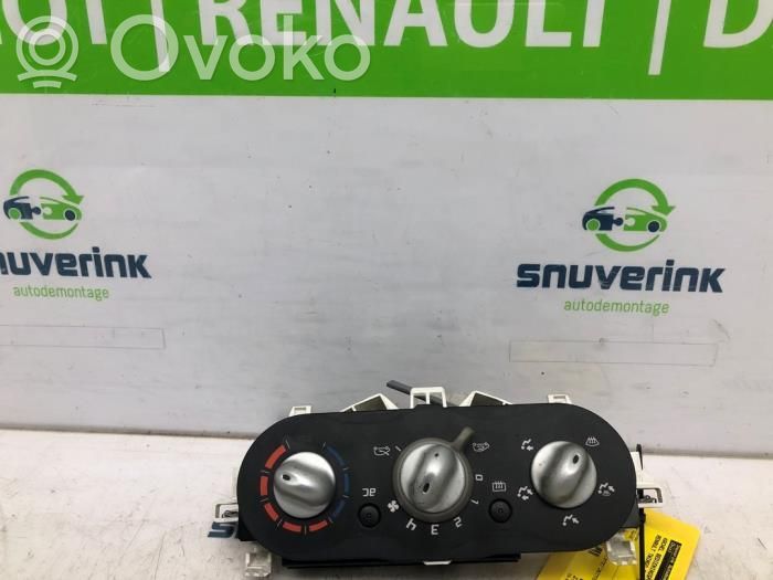 Renault Twingo II Climate control unit 