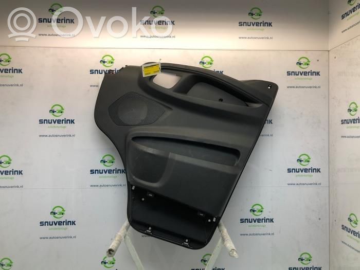 Iveco Daily 5th gen Revestimiento de puerta delantera