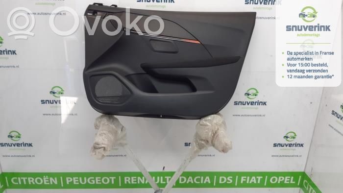 Peugeot 208 II Boczki / Poszycie drzwi przednich 