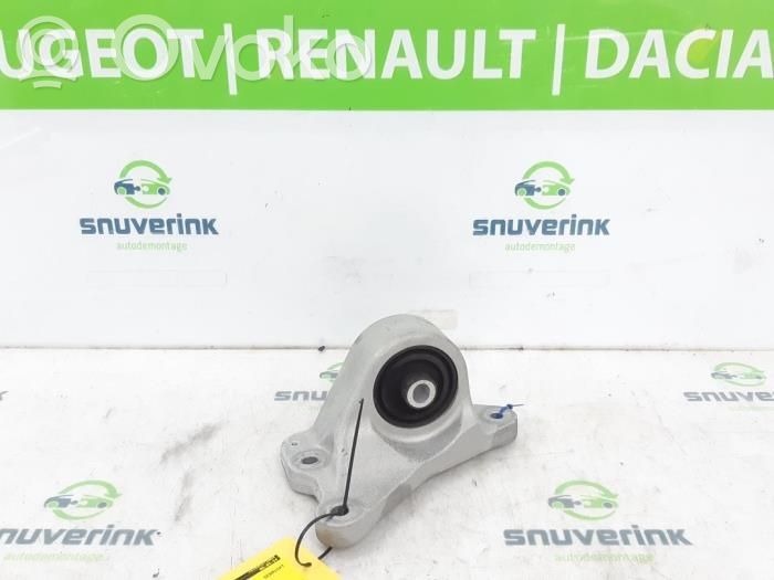 Renault Megane E-Tech Engine mount bracket 