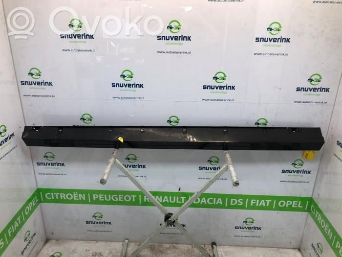 Renault Megane E-Tech Sill 