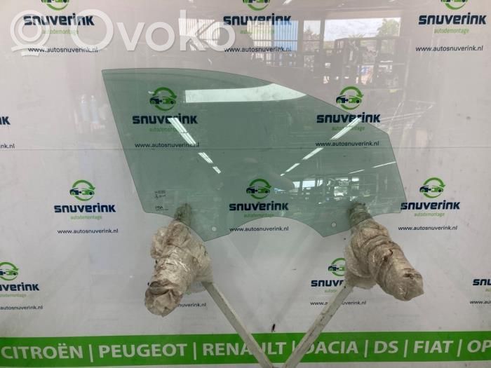 Opel Corsa F Szyba drzwi przednich 