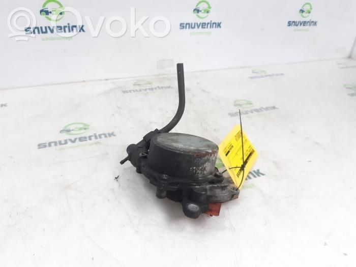 Renault Trafic III (X82) Pompa a vuoto 