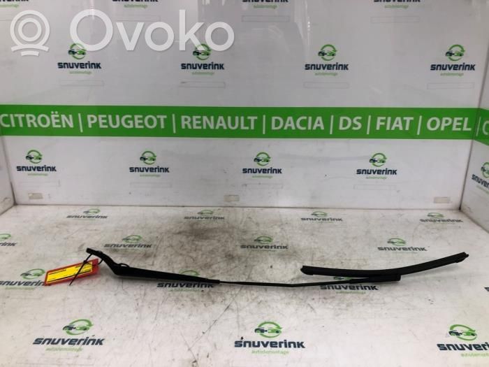 Ramię wycieraczki szyby przedniej / czołowej   YQ00139080,1689855180,1689855180