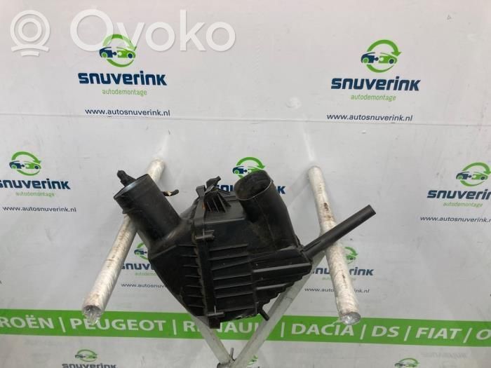 Renault Trafic III (X82) Cutie filtru aer 