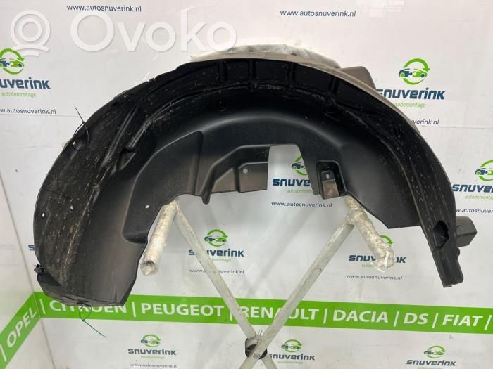 Citroen C4 II Nadkole przednie 